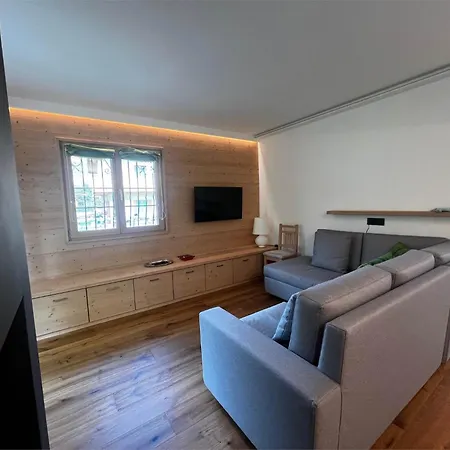 Prestigioso Con Giardino - Casa de Férias